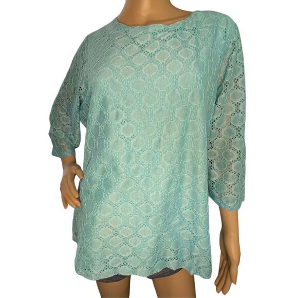 D & Co. Aqua Blue Circular Mesh 3/4 Sleeve Blouse - Picture 1 of 5